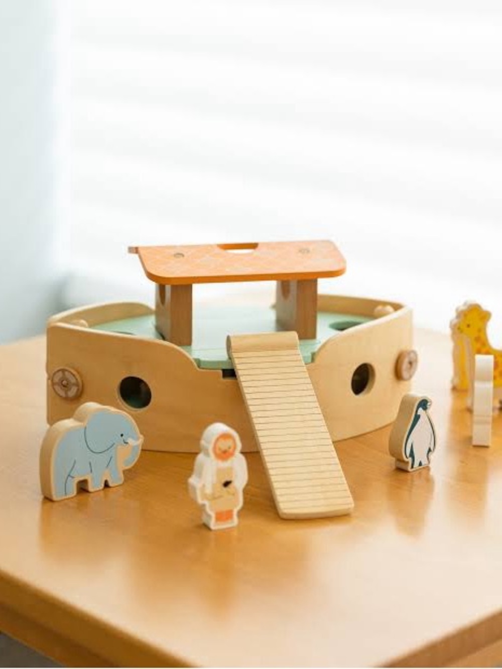 Wooden Noah's Ark Animal Playset